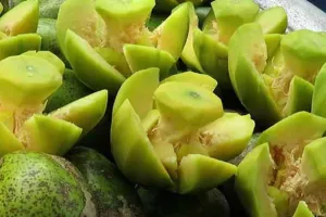 পুষ্টিগুণে ভরপুর আমড়া: লিভার ও শরীরের জন্য উপকারী ফল
