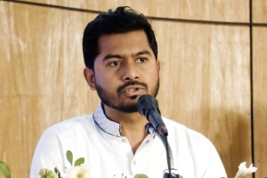 জাতি হিসেবে আমরা সুবিধাবাদী!