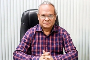 দুর্গাপূজায় বিএনপি নেতাদের সতর্ক থাকাতে হবে: রিজভী