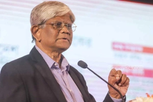 প্রবৃদ্ধি ধরে রাখতে বেসরকারি খাতের নেতৃত্ব জরুরি: অর্থ উপদেষ্টা