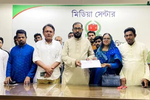 রাজনীতিতে নতুন ঢেউ : ইসি-তে লেবার পার্টি নিবন্ধিত