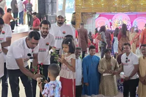 বিজয়া দশমীতে ছাত্রদল নেতা তারিকের ভিন্নধর্মী কর্মসূচি