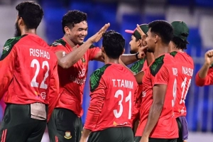 শেষ মুহূর্তে সোহান-রিশাদের ঝড়ো জুটিতে বিধ্বস্ত আফগানেরা
