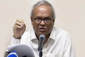 “রাজনীতির নামে শিক্ষাপ্রতিষ্ঠানে মাস্তান তৈরি হয়েছে”