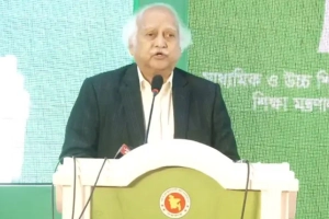 ‘প্রাথমিক ও বিশ্ববিদ্যালয় শিক্ষকেদের বেতন সমান হওয়া উচিত’