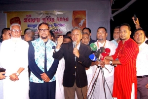 আমরা ধর্ম ও ইতিহাসকে সম্মান জানিয়ে বাংলাদেশি হিসেবে ঐক্যবদ্ধ: খসরু