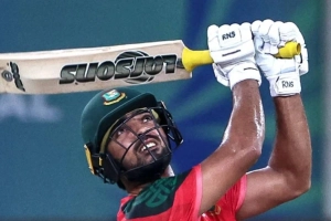 টাইগারদের ছক্কাবাজি: বিশ্বরেকর্ডের পথে বাংলাদেশ
