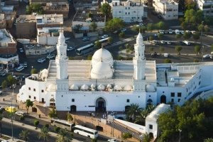 সারা বছর ২৪ ঘণ্টা খোলা থাকবে কিবলাতাইন মসজিদ