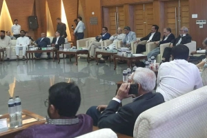 জুলাই সনদ বাস্তবায়নে ‘ভিন্নমতকেও গুরুত্ব’ দেবে কমিশন: আলী রীয়াজ