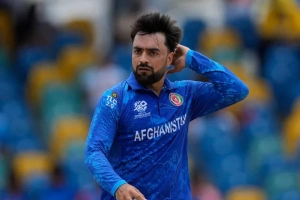  আফগান ক্রিকেটে প্রথম ২০০ উইকেটধারী বোলার
 