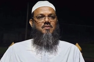 কুরআন অবমাননার অভিযোগে ফয়জুল করিমকে লিগ্যাল নোটিশ