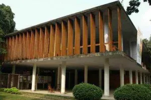 ফ্যাসিবাদের সঙ্গে সম্পৃক্ততার অভিযোগে ‘শরৎ উৎসব’ স্থগিত: চারুকলা ডিন
