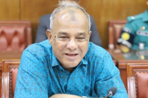 সেফ এক্সিট নিয়ে যা বললেন স্বরাষ্ট্র উপদেষ্টা