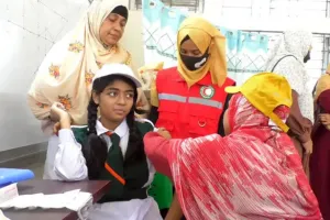 দেশব্যাপী টাইফয়েডের টিকাদান কার্যক্রম শুরু