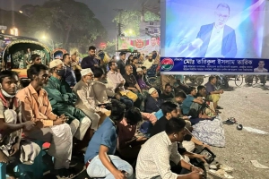 তারেক রহমানের সাক্ষাৎকার বড় পর্দায় প্রদর্শন করলেন ছাত্রদল নেতা তারিক