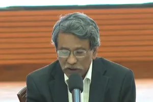 রাজনৈতিক ভিন্নমত থাকলেও ফ্যাসিবাদ মোকাবেলা সম্ভব: ড. আলী রীয়াজ