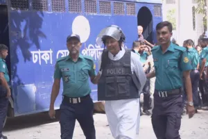মানবতাবিরোধী অপরাধে সাবেক মন্ত্রী-উপদেষ্টাসহ ট্রাইব্যুনালে হাজির ৪৫
