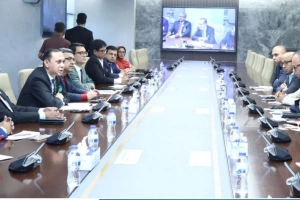 পোশাক খাতকে শেয়ারবাজারে আনতে বড় উদ্যোগ নিচ্ছে বিজিএমইএ
