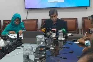 শিক্ষকদের দাবি দাওয়া সরকারের নজরে রয়েছে: শিক্ষা উপদেষ্টা