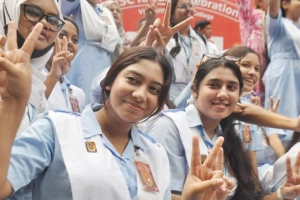 এইচএসসির ফলাফল প্রকাশ আজ, দেখার ও পুনর্নিরীক্ষার সব তথ্য একসাথে