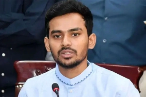 ছাত্র-জনতার আন্দোলনে মাস্টারমাইন্ড ছিল না: আসিফ মাহমুদ