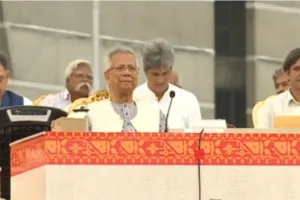 জুলাই সনদ স্বাক্ষর অনুষ্ঠান শুরু, যোগ দিলেন প্রধান উপদেষ্টা

