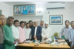 ভাতা বৃদ্ধিতে চূড়ান্ত সংলাপ: ফখরুল-শিক্ষক বৈঠক