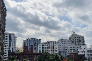 আজ ঢাকার আকাশ আংশিক মেঘলা থাকতে পারে