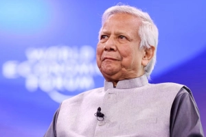 নির্বাচনের প্রস্তুতি নিয়ে ব্যস্ত প্রধান উপদেষ্টা, বাতিল করলেন সৌদি সফর