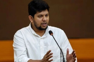 নির্বাচনের আগে সংঘাতের আশঙ্কা তথ্য উপদেষ্টার