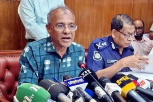 ভোটকেন্দ্রে ১৩ আনসারসহ প্রিজাইডিং অফিসার থাকবে: স্বরাষ্ট্র উপদেষ্টা