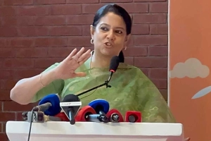 মেগা প্রজেক্টে বিপুল ব্যয়, নদীভাঙা মানুষ অবহেলিত: রিজওয়ানা হাসান