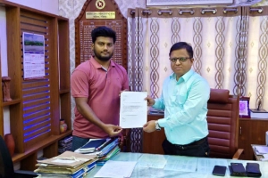 দুর্নীতির প্রতিবাদে গেজেট থেকে নাম প্রত্যাহার জুলাই যোদ্ধার