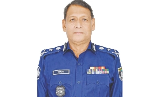 ‘নেতারা দেশ চালাবেন, কিন্তু পুলিশের ওপর প্রভাব বিস্তার করবেন না’