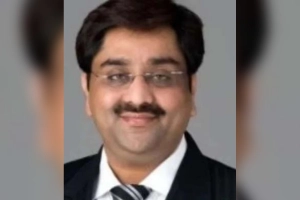 ভারতীয় সিইওর বিরুদ্ধে ৫০০ মিলিয়ন ডলার ঋণ জালিয়াতির অভিযোগ