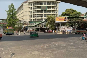 রাতভর বৃষ্টির পর আবহাওয়া শুষ্ক থাকবে আজ