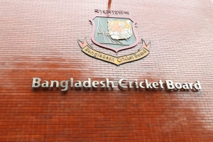 ক্রিকেটারদের বেতন বাড়াল বিসিবি, জানুন নতুন বেতন কত?