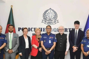 আইজিপির সঙ্গে আয়ারল্যান্ড ও ইইউ প্রতিনিধিদলের সৌজন্য সাক্ষাৎ