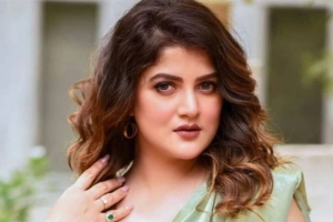 ছেলের জন্যই জীবনের সব ত্যাগ শ্রাবন্তীর