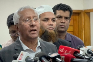 পুনর্বিবেচনার আবেদন করতে তারেককে অনশন ভাঙার পরামর্শ সচিবের