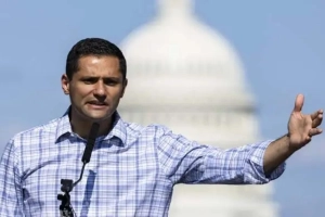 যুক্তরাষ্ট্রের ভার্জিনিয়ায় ফের র্নির্বাচিত ফিলিস্তিনি বংশোদ্ভূত রাসুল