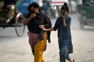 বিশ্বের দূষিত শহরের তালিকায় চতুর্থ স্থানে ঢাকা