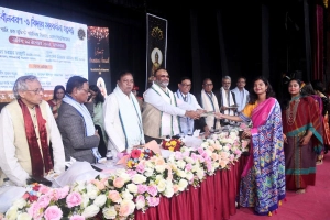 ঢাবির পালি বিভাগের নবীন বরণ ও বিদায় সংবর্ধনা অনুষ্ঠিত