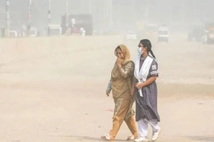 বিশ্বের সবচেয়ে দূষিত শহর দিল্লি, ঢাকার বাতাসও ‘খুব অস্বাস্থ্যকর’