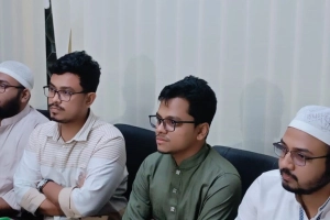 শেখ হাসিনাকে আজীবন সদস্য ঘোষণার সিদ্ধান্ত অবৈধ: ডাকসু