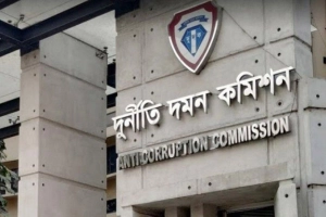 পাঁচ রিক্রুটিং এজেন্সির বিরুদ্ধে দুদকের বড় পদক্ষেপ