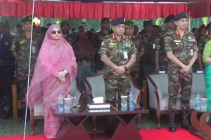 নারীর অংশগ্রহণ ছাড়া দেশ এগোবে না: সেনাপ্রধান