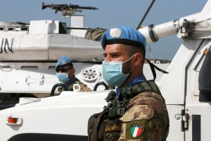 লেবাননে শান্তিরক্ষীদের ওপর ইসরায়েলের গুলি