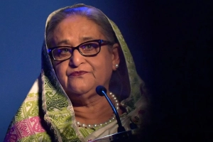 টিএসসিতে বড় পর্দায় শেখ হাসিনার রায় সম্প্রচার করবে ডাকসু