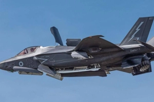 মধ্যপ্রাচ্যে শক্তির নতুন সমীকরণ: কেন এফ–৩৫ নিচ্ছে সৌদি?